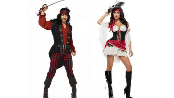 costume-pirate-couple